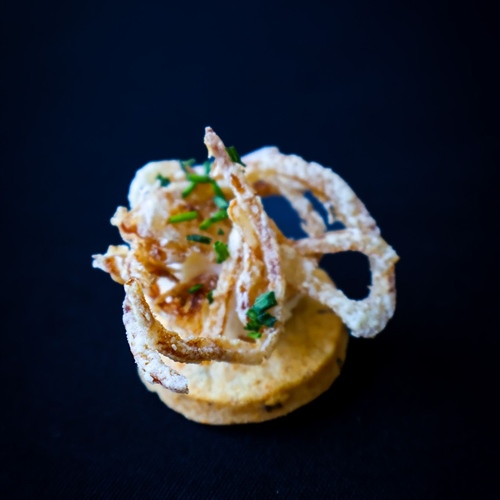 Goat’s curd biscuit, crispy shallot pistachio rosemary V